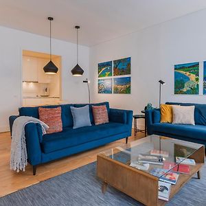 Downtown By The River Apartment By Lovelystay